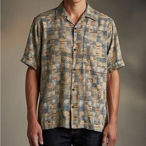 TORI RICHARD VINTAGE MEN’S HAWAIIAN BUTTON DOWN SHIRT SIZE SMALL COTTON